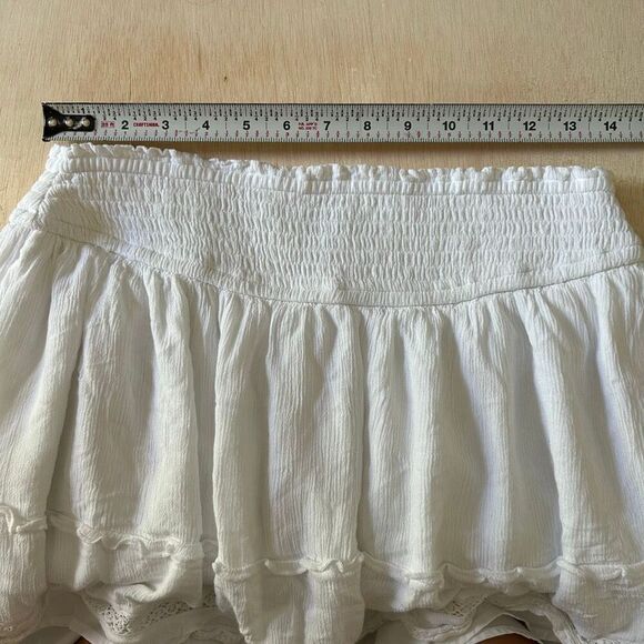 Hollister White Ultra High-Rise Skirt Women’s Size Large | Boho Mini Layered - Picture 5 of 7